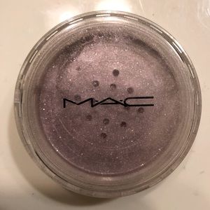 MAC Pearlizer Sheer Pigment